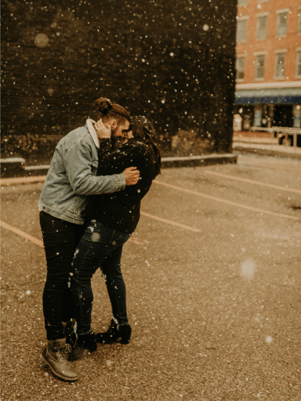 devon-divine-up9_ERyuus4-unsplash-crp